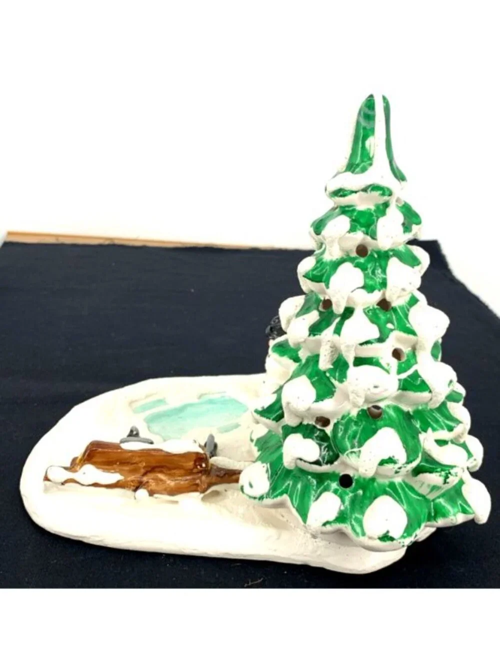 Dept 56 Snow Village Skating Pond Snow Man 50172 1982-84 Ceramic